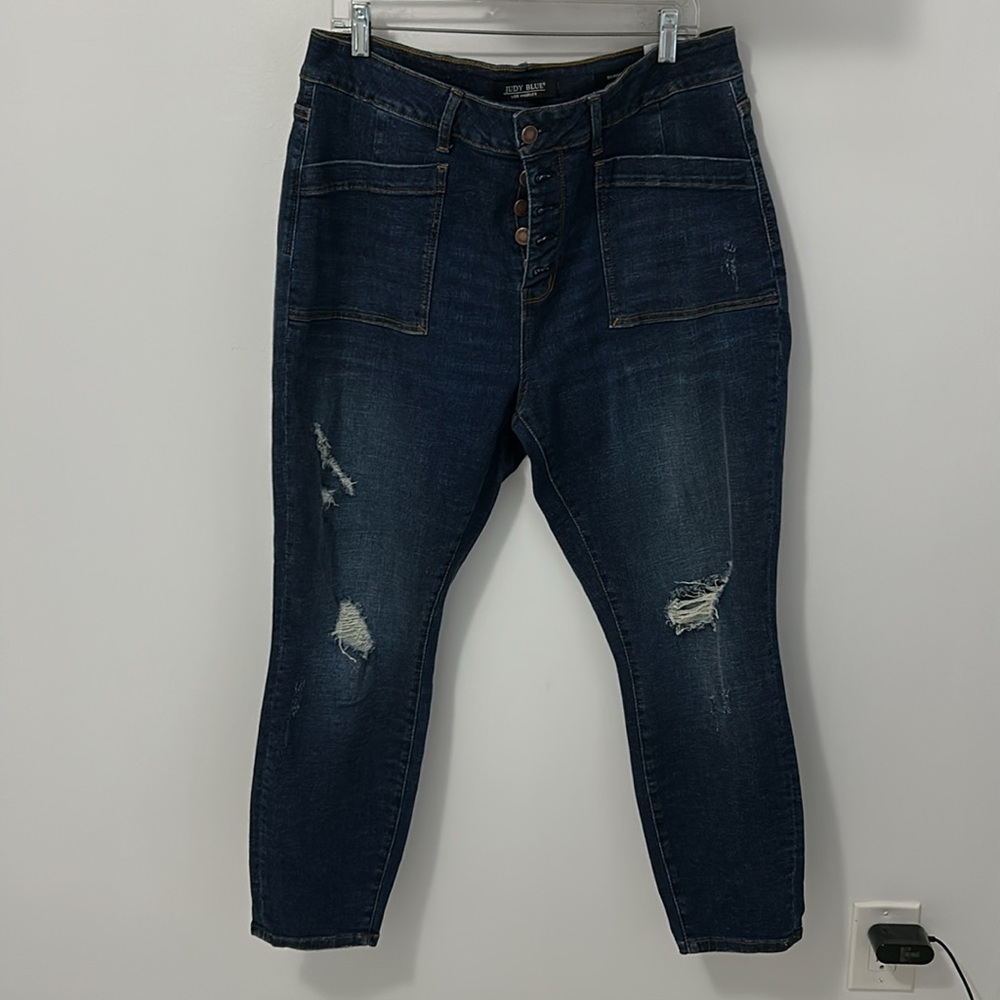 Judy Blue Manchester High Waisted Button Fly Skinny Jeans - Picture 4 of 9